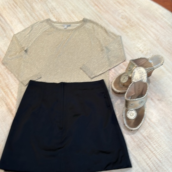 Black Mini H&M Skirt - Picture 2 of 13